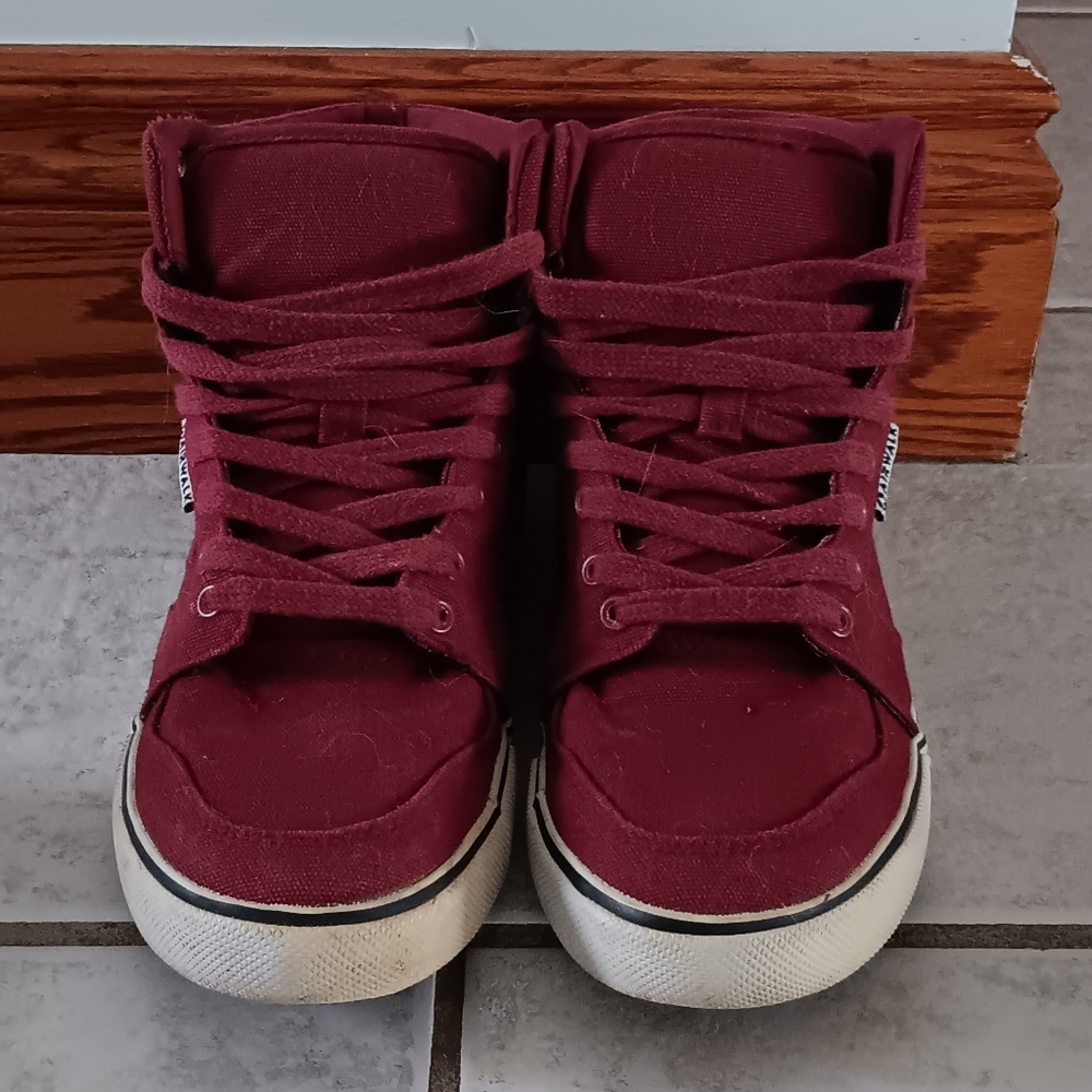 Airwalk shoes